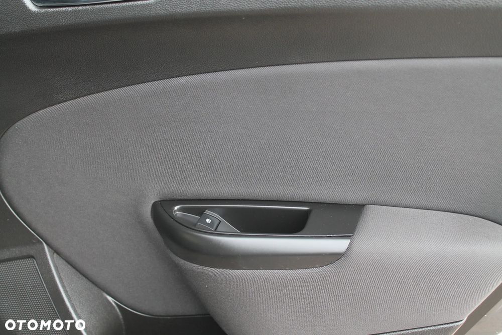 Opel Astra 1.6 Automatik ENERGY - 19