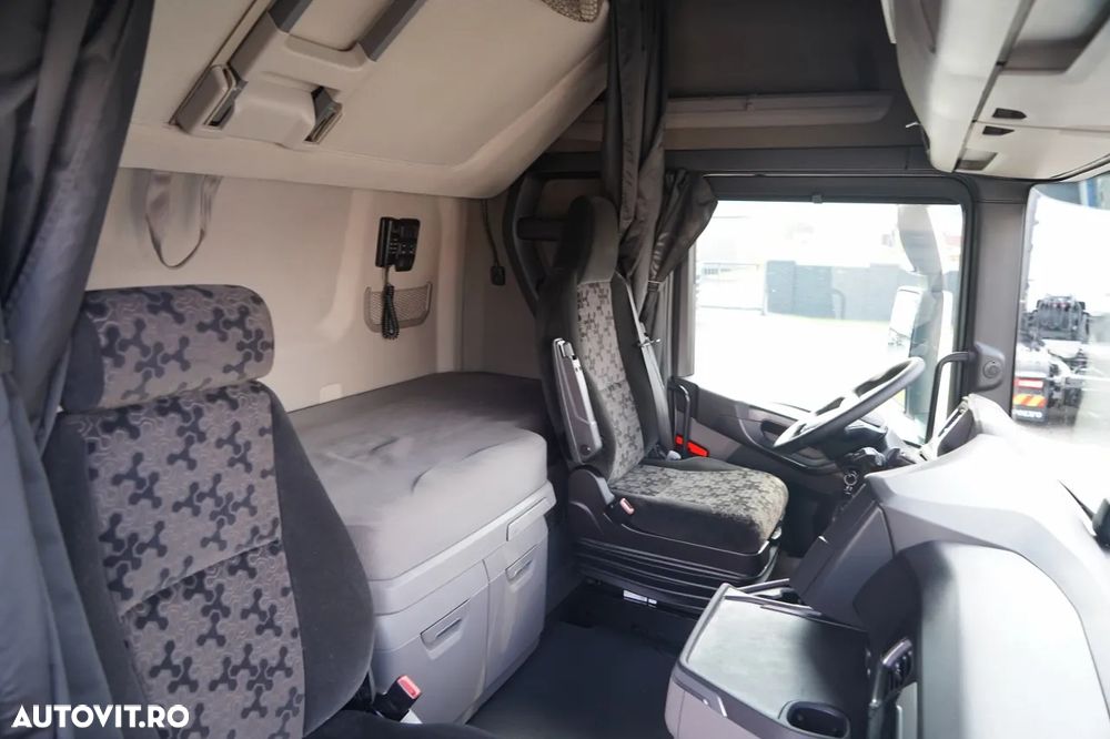 Scania S 500 / RETARDER / FULL AIR MATIC / NAVI - 34