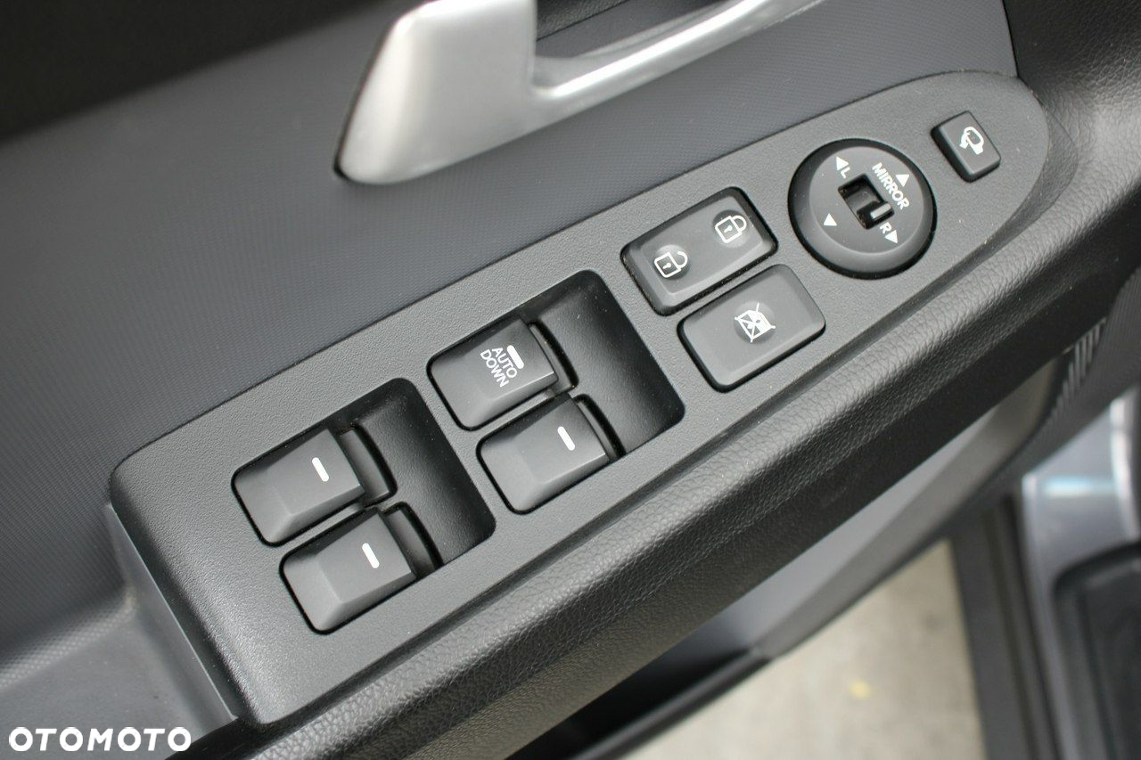 Kia Sportage 2.0 XL - 24