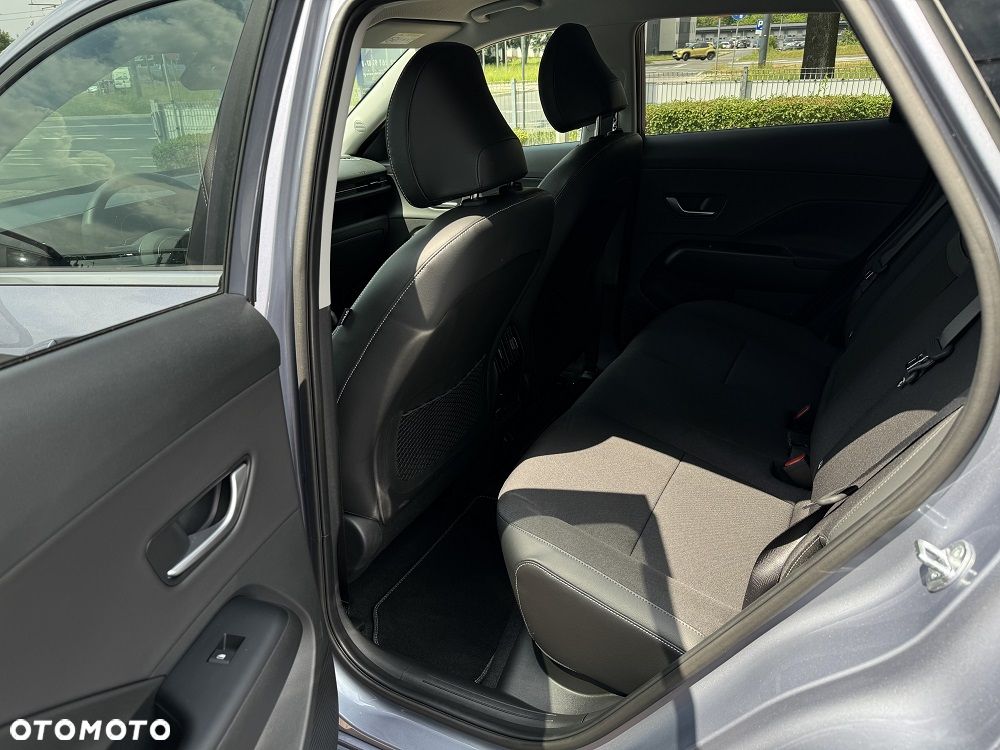 Hyundai Kona 65kWh Executive - 16