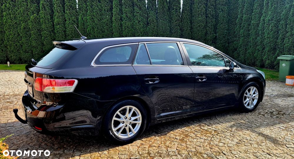 Toyota Avensis 2.0 D-4D Sol - 6