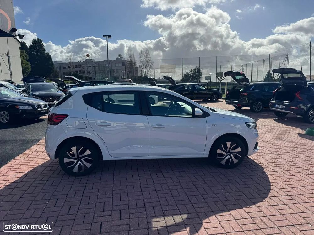 Dacia Sandero 1.0 TCe Essential - 11