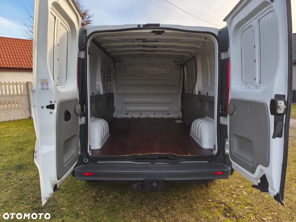 Renault TRAFIC - 10