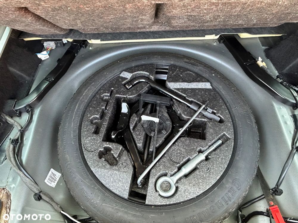Volvo V70 2.0D Momentum - 29