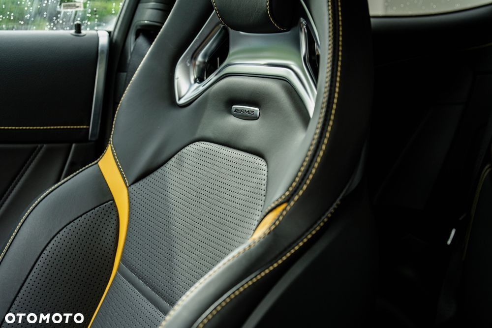 Mercedes-Benz Klasa C AMG 63 S - 16