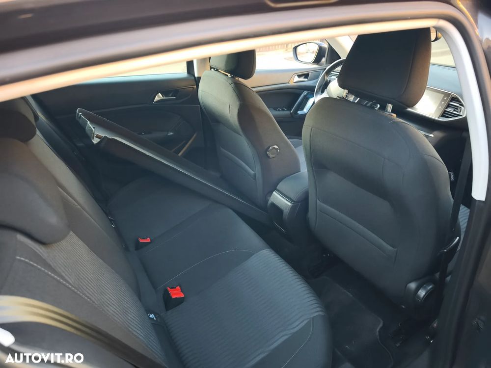 Peugeot 308 BlueHDi 120 Stop & Start Business-Line - 9