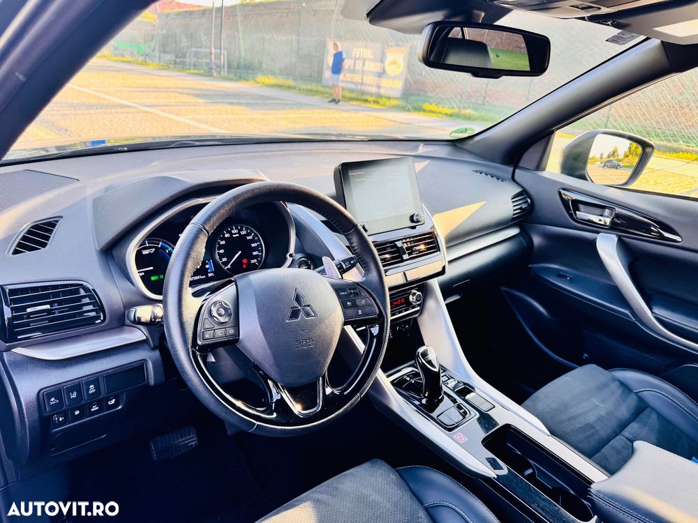 Mitsubishi Eclipse-Cross - 20