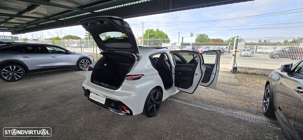 Peugeot 308 1.2 PureTech GT Pack EAT8 - 55