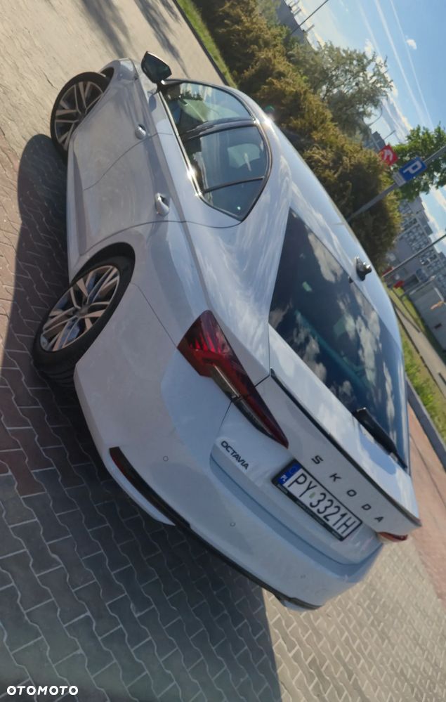 Skoda Octavia 1.5 TSI mHEV Sportline DSG - 8