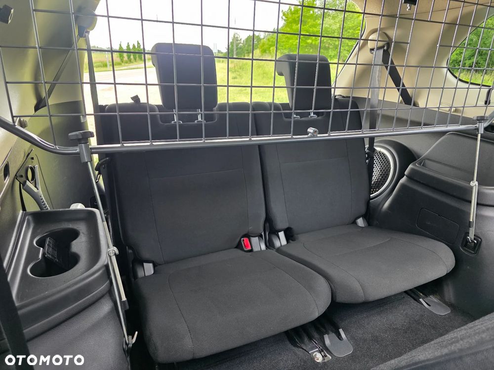 Mitsubishi Outlander 2.2 DID Instyle Navi - 30