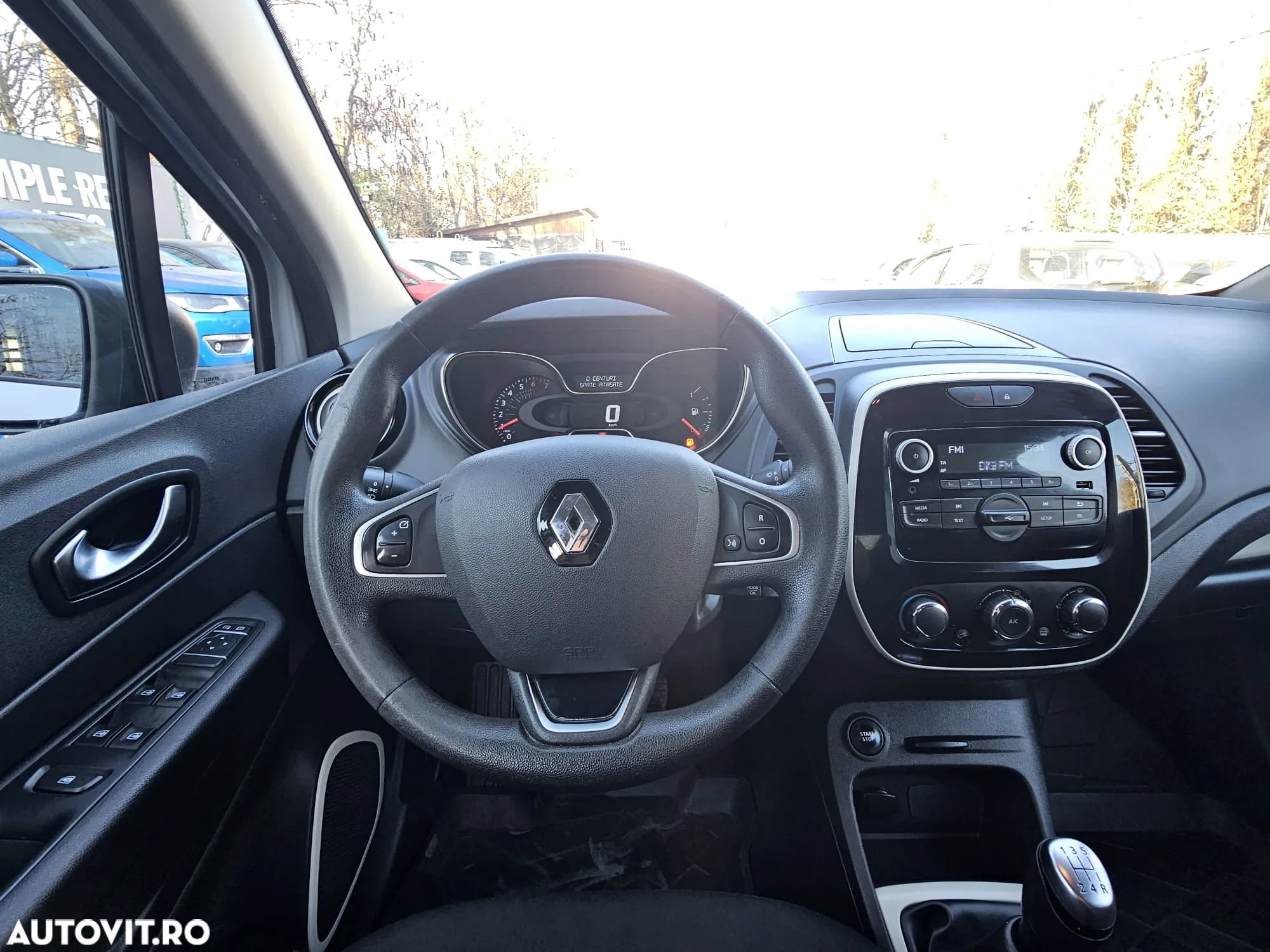 Renault Captur TCe Life Evo - 10
