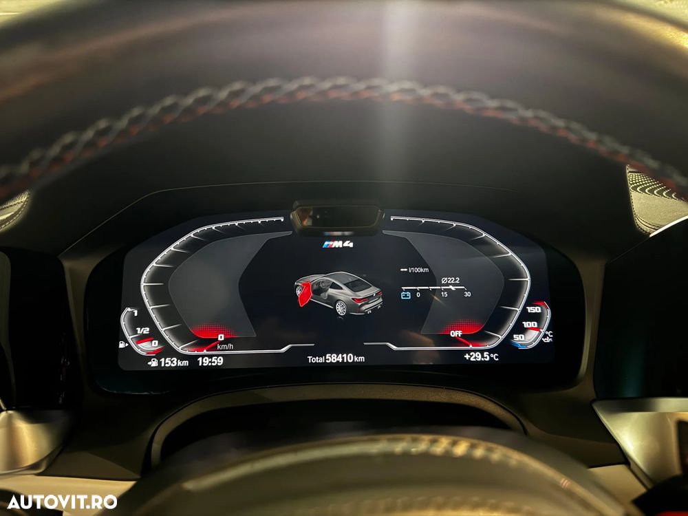 BMW M4 Competition AT - 31