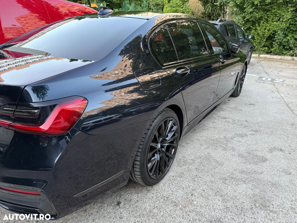 BMW Seria 7 740Ld xDrive MHEV - 2