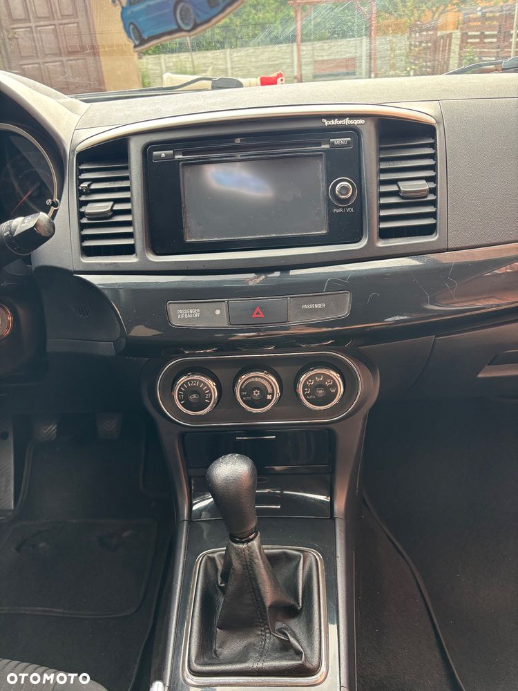 Mitsubishi Lancer 1.8 Intense - 7