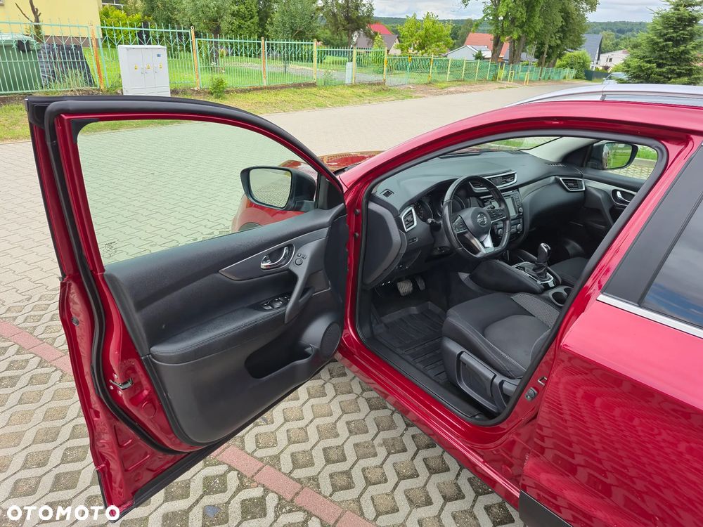 Nissan Qashqai 1.3 DIG-T DCT TEKNA - 15