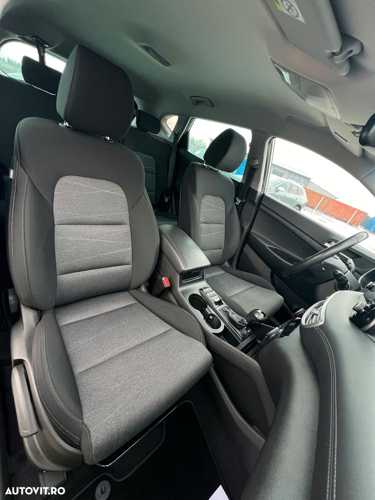 Hyundai Tucson blue 1.6 CRDi 2WD DCT Premium - 16