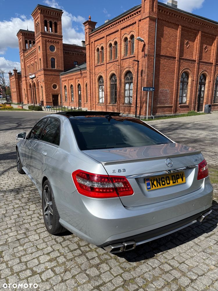 Mercedes-Benz Klasa E 63 AMG AMG Speedshift 7G-MCT - 1