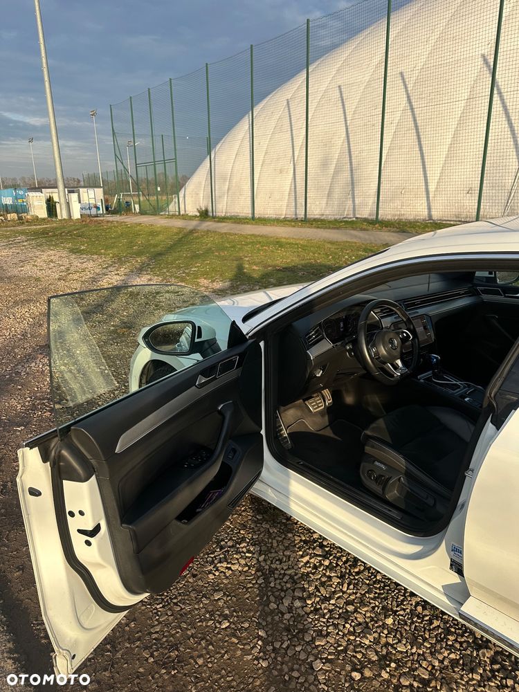 Volkswagen Arteon 2.0 TDI Bi-Turbo SCR 4Mot R-Line Edition DSG - 12