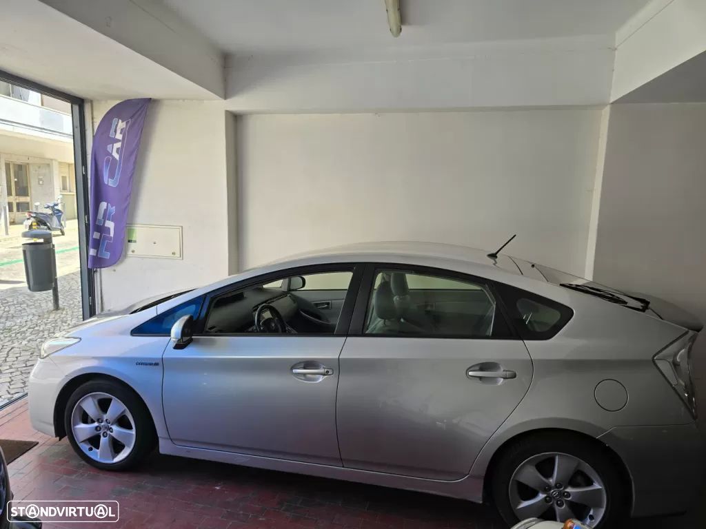 Toyota Prius 1.8 Exclusive - 1