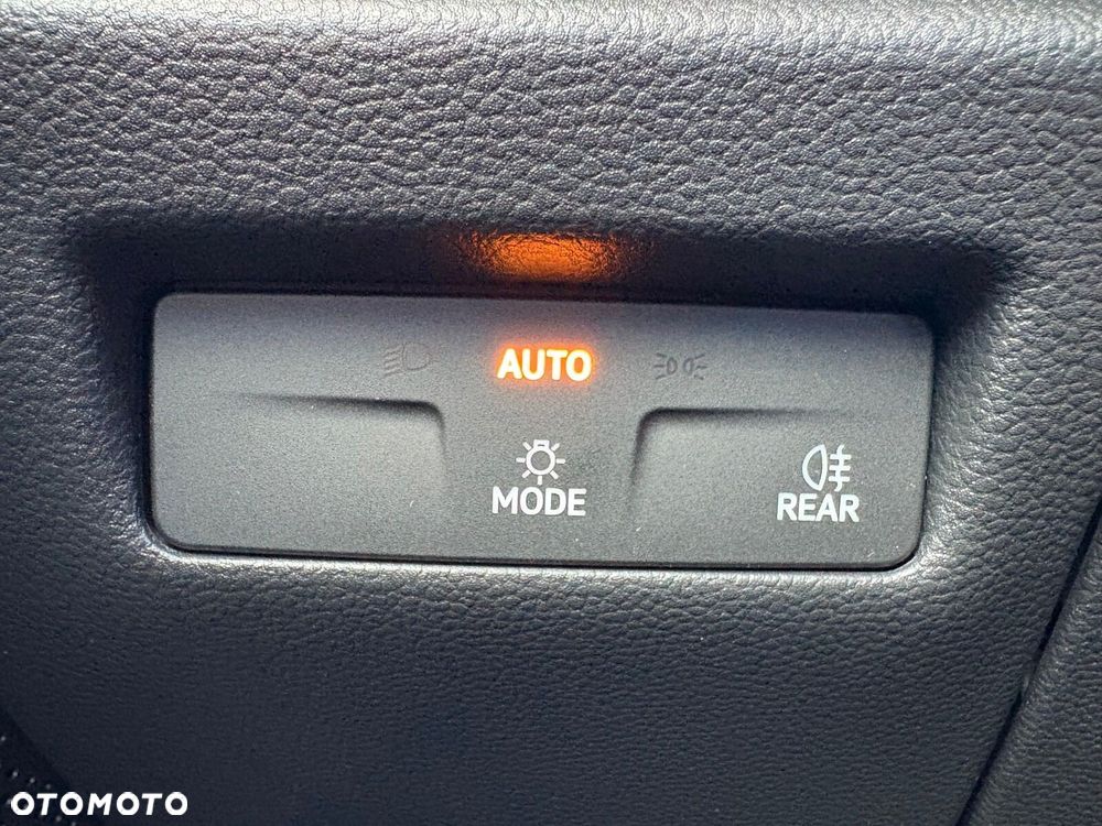 Volkswagen Passat Variant - 28