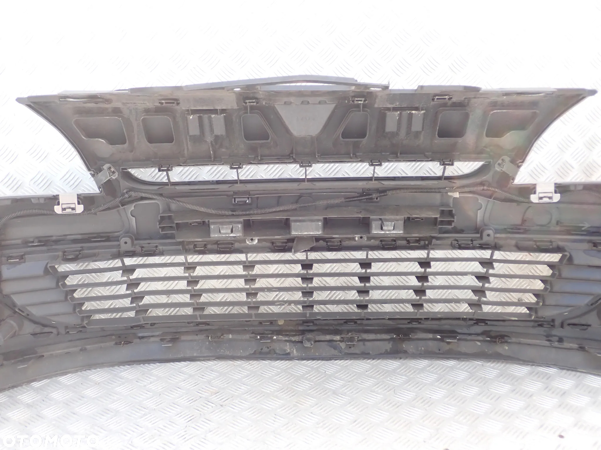 ZDERZAK PRZEDNI RENAULT MEGANE III  620221285R KOD LAKIERU TEKNG - 8