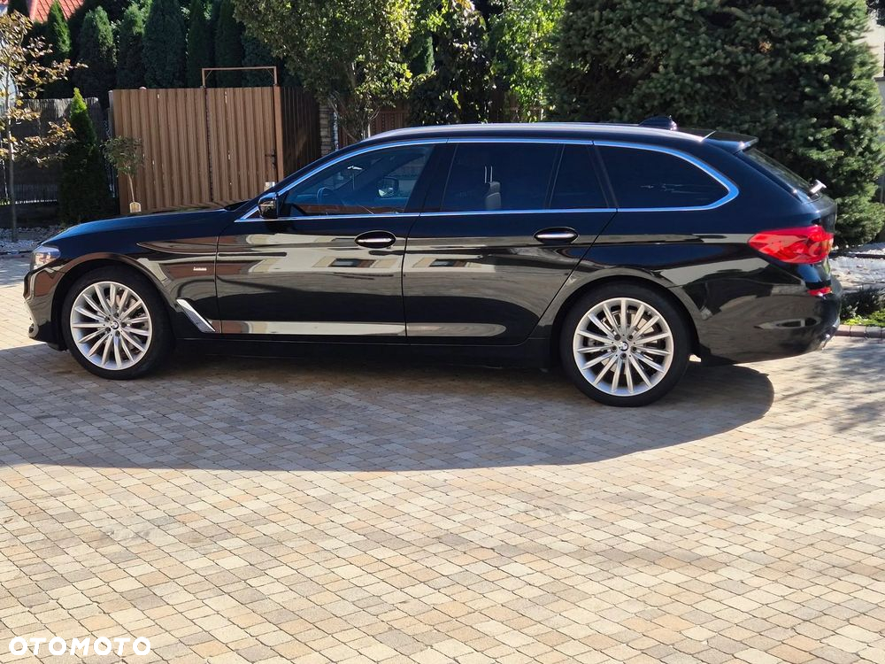 BMW Seria 5 520d Luxury Line - 4