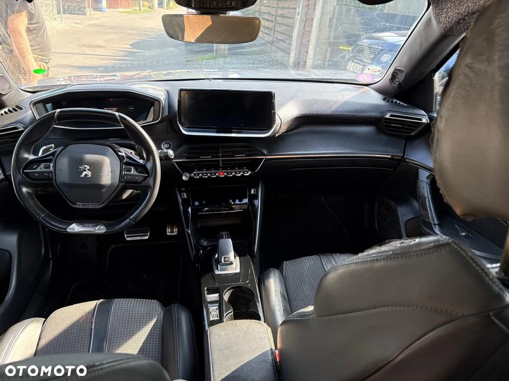 Peugeot 2008 1.2 PureTech GT Line S&S EAT8 - 27