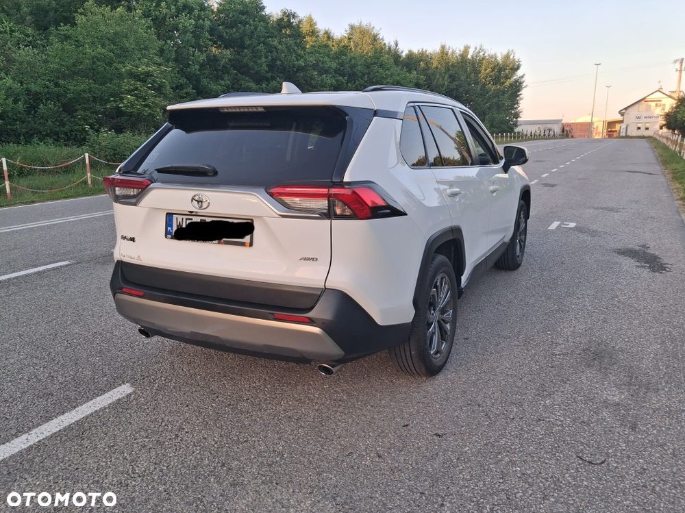 Toyota RAV4 - 7