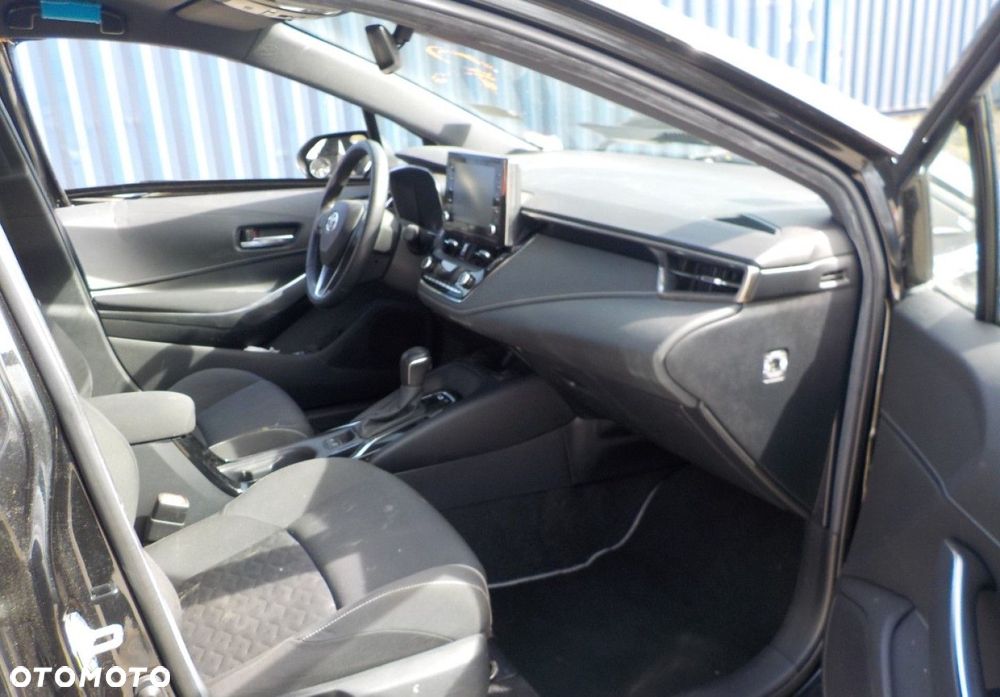 Toyota Corolla - 14