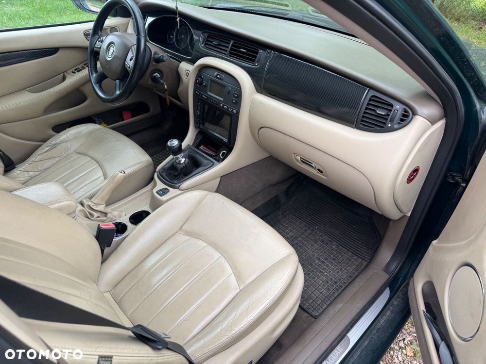 Jaguar X-Type - 5