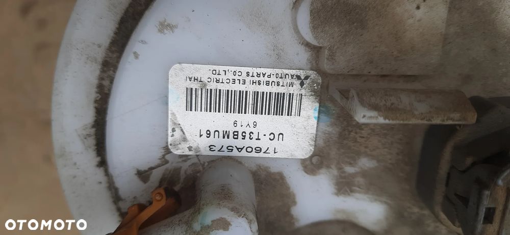 Mitsubishi Space Star II FL Blacharskie Kolor P19 Klapa tył Drzwi prawe przód lewe prawe tył  Błotnik prawy przód Lampa tył lewa prawa - 25