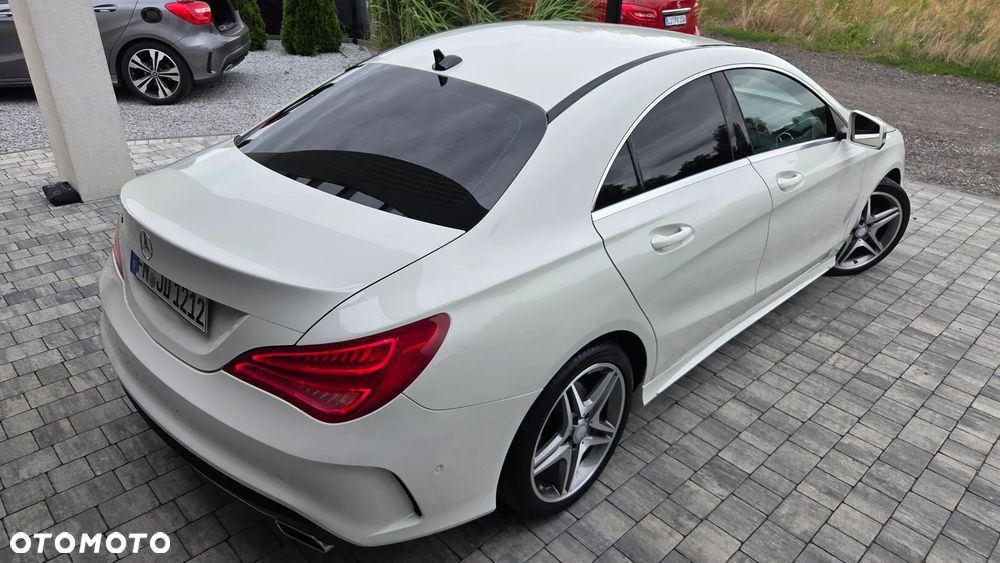Mercedes-Benz CLA 180 7G-DCT AMG Line - 16