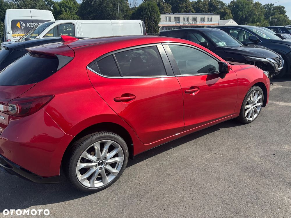 Mazda 3 - 5