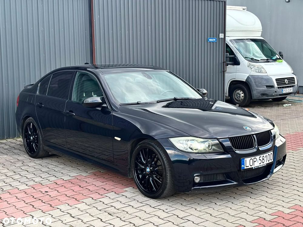 BMW Seria 3 320i - 12