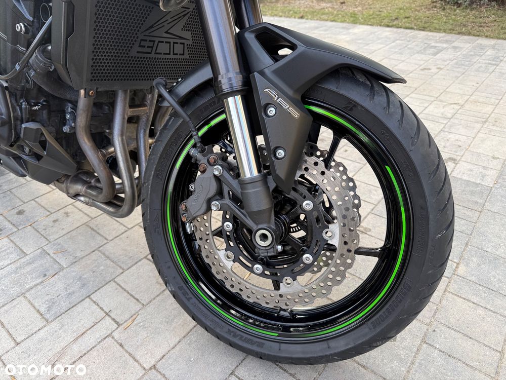 Kawasaki Z 900 - 20