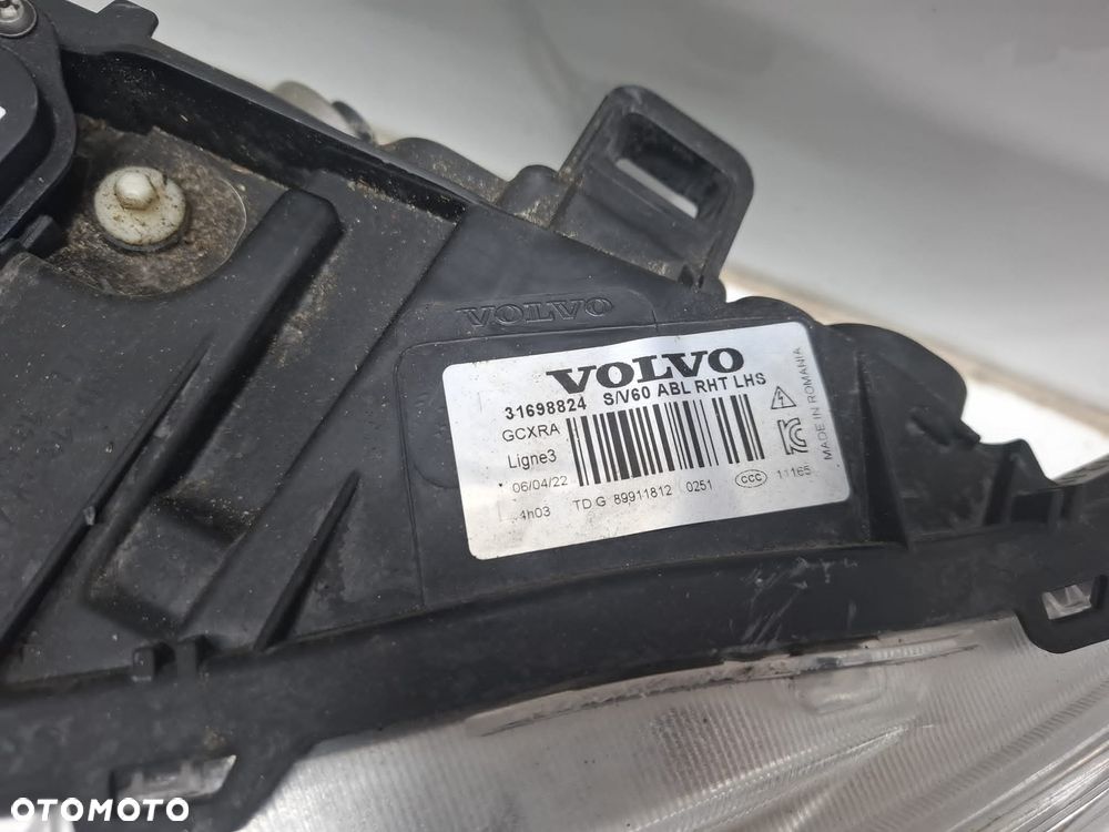 LAMPA LEWA PRZEDNIA PRZÓD VOLVO V60 S60 LIFT XENON 31698824 USZKODZONA - 9