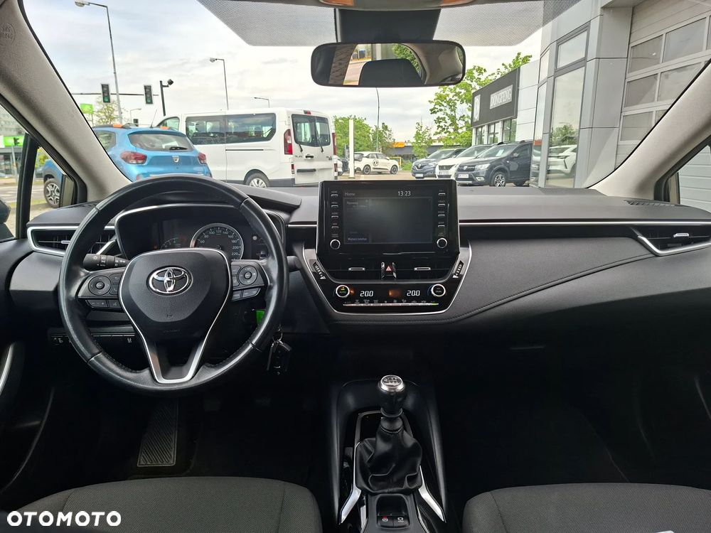 Toyota Corolla 1.5 Comfort - 9