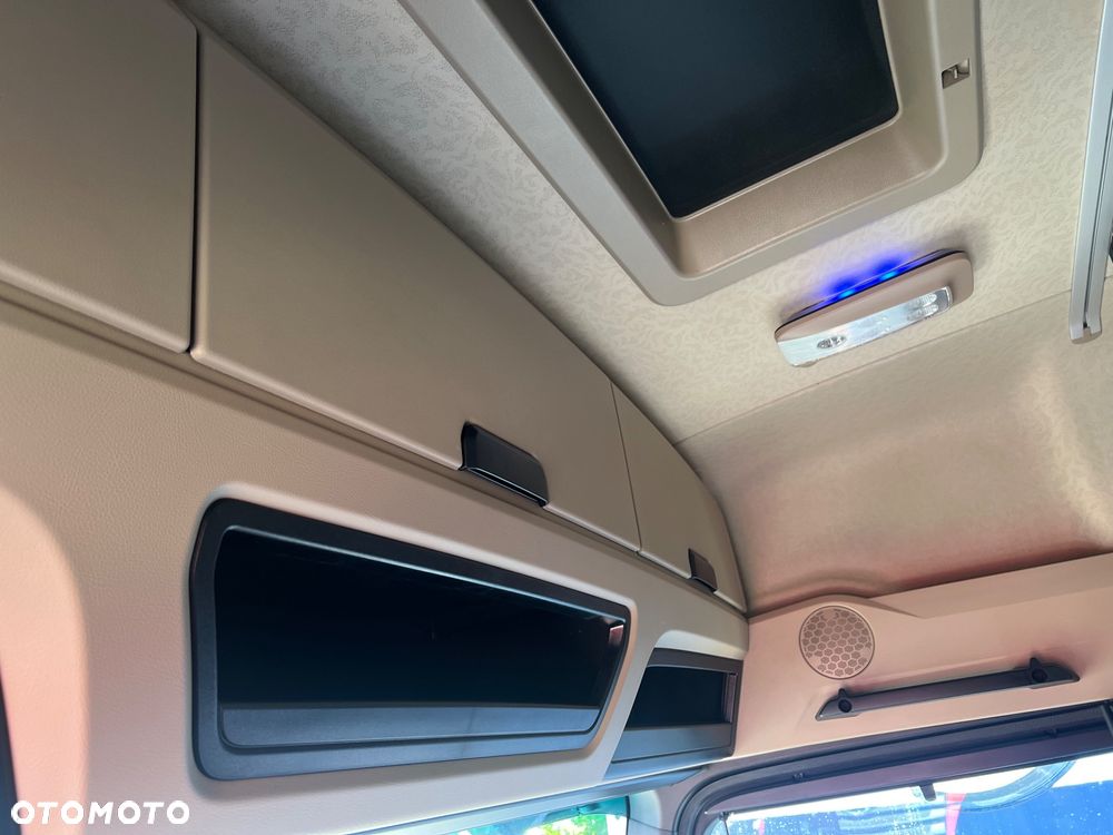 Mercedes-Benz ACTROS bez retardera prokontraktowy - 32