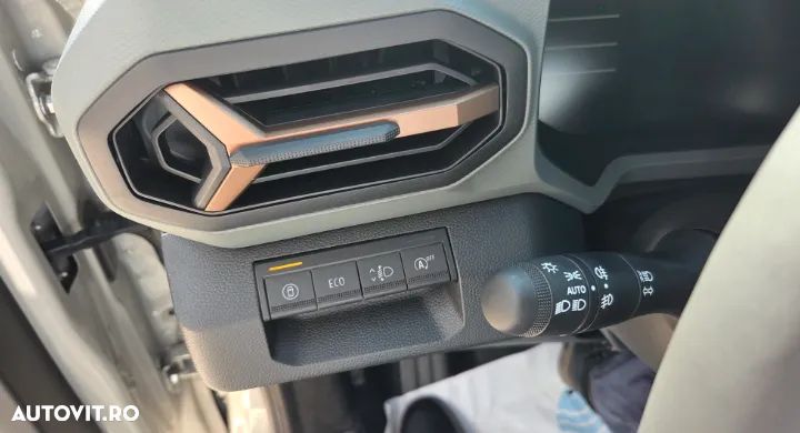 Dacia Duster ECO-G 120 Extreme - 8