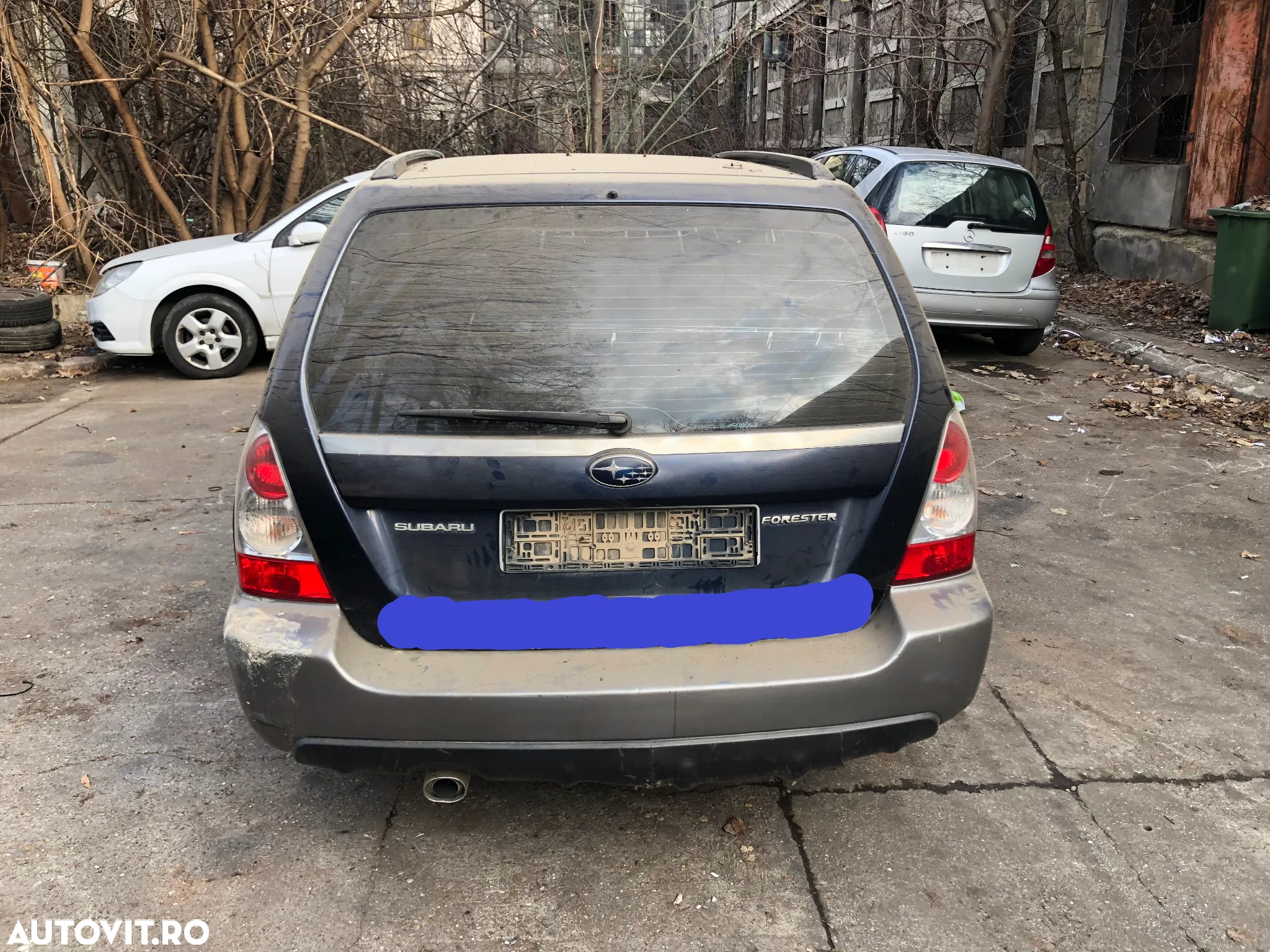 Dezmembrez Subaru Forester facelift 2006 2.0 benzina - 4