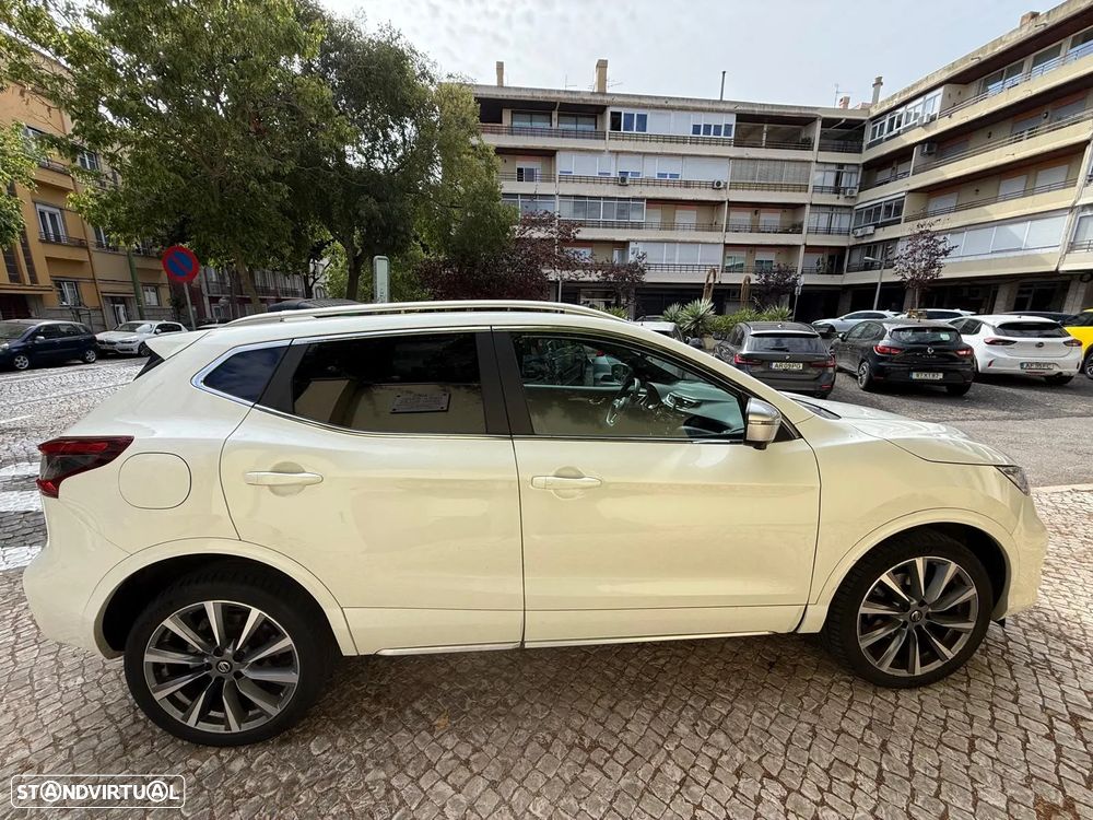 Nissan Qashqai 1.5 dCi N-Connecta DCT - 6