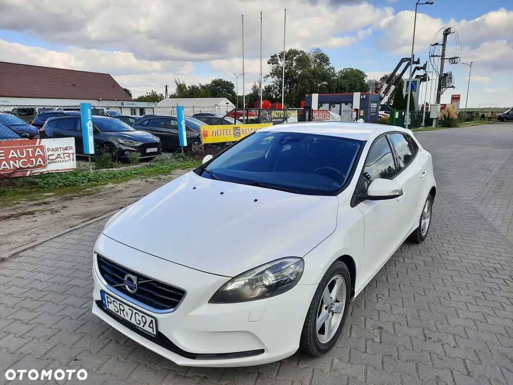 Volvo V40 D3 Momentum - 2