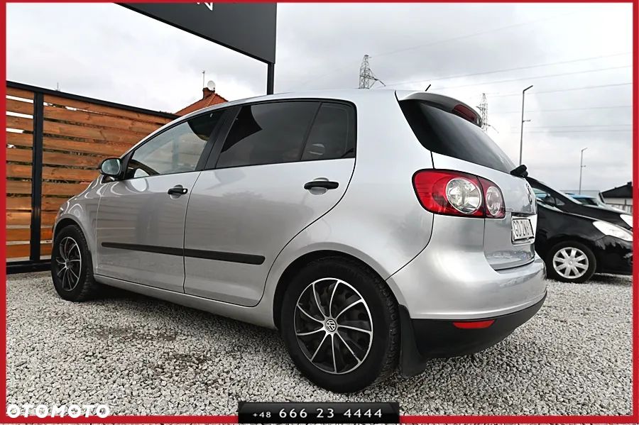 Volkswagen Golf Plus 1.9 TDI DSG Comfortline - 9