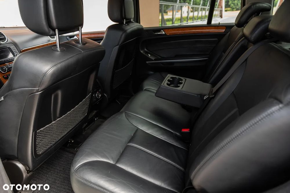 Mercedes-Benz GL 320 CDI - 24