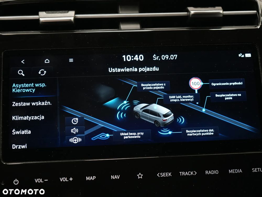 Hyundai Tucson 1.6 CRDi 48V-Hybrid 2WD DCT Select - 28