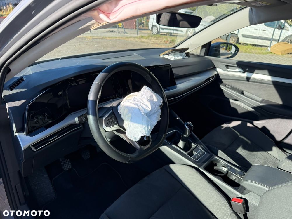 Volkswagen Golf Variant - 14