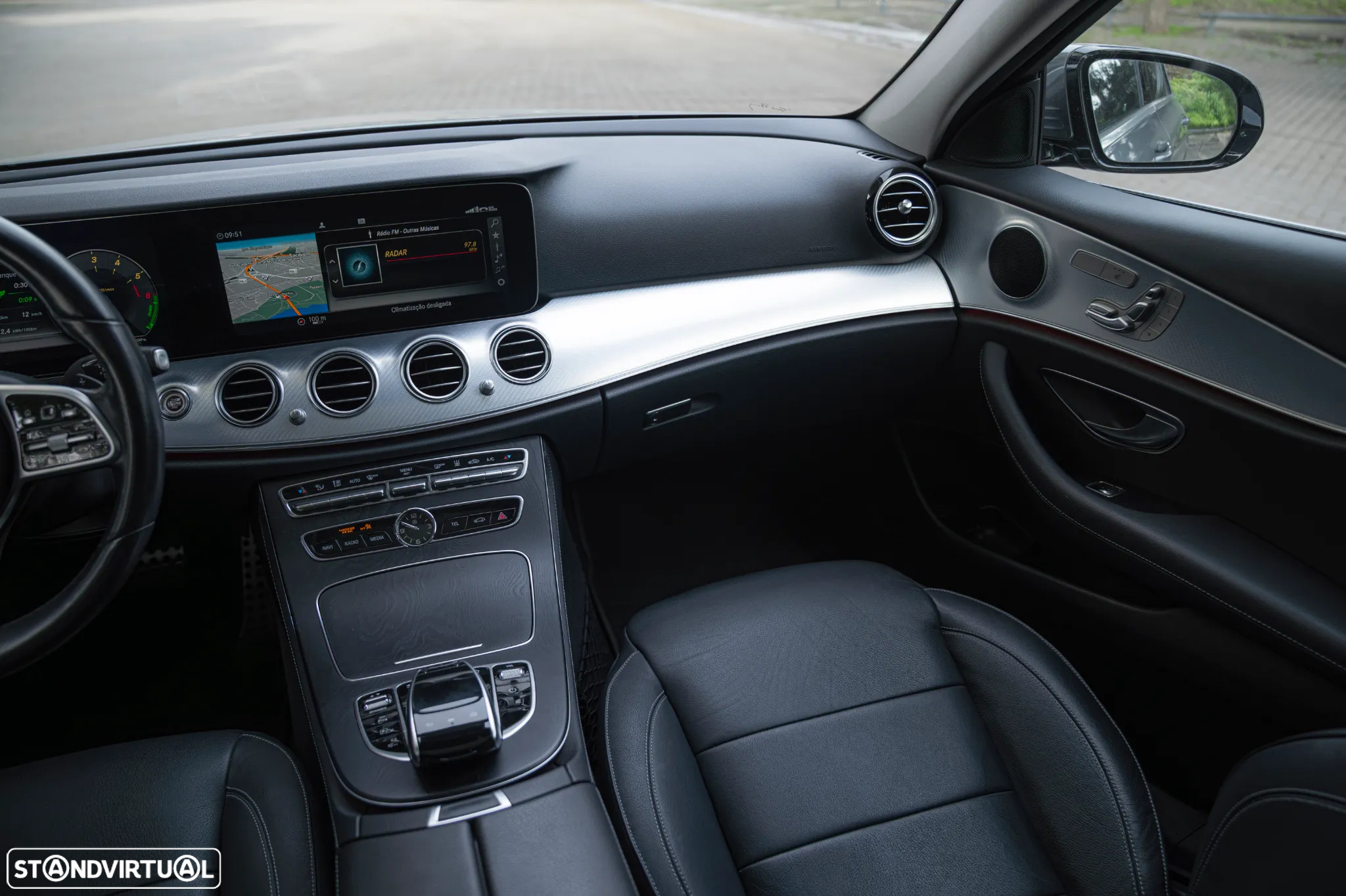Mercedes-Benz E 300 de Avantgarde - 24