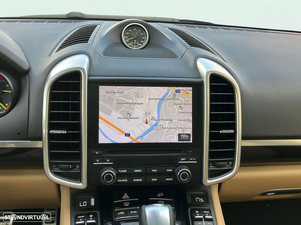 Porsche Cayenne S E-Hybrid - 14