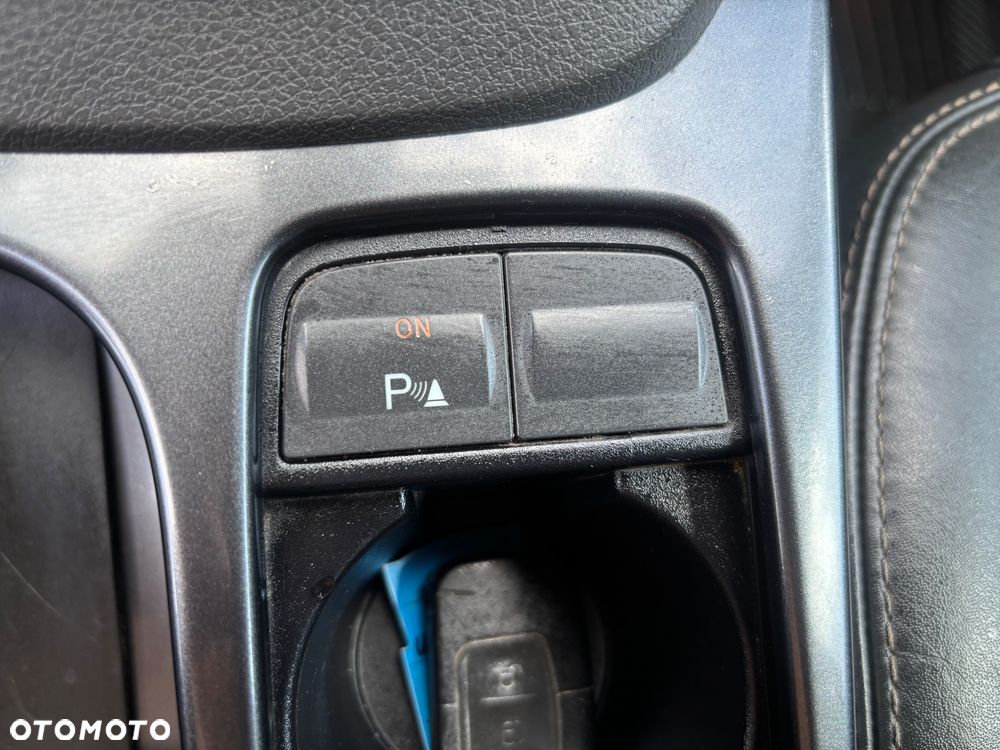 Ford Kuga 2.0 TDCi Individual - 19