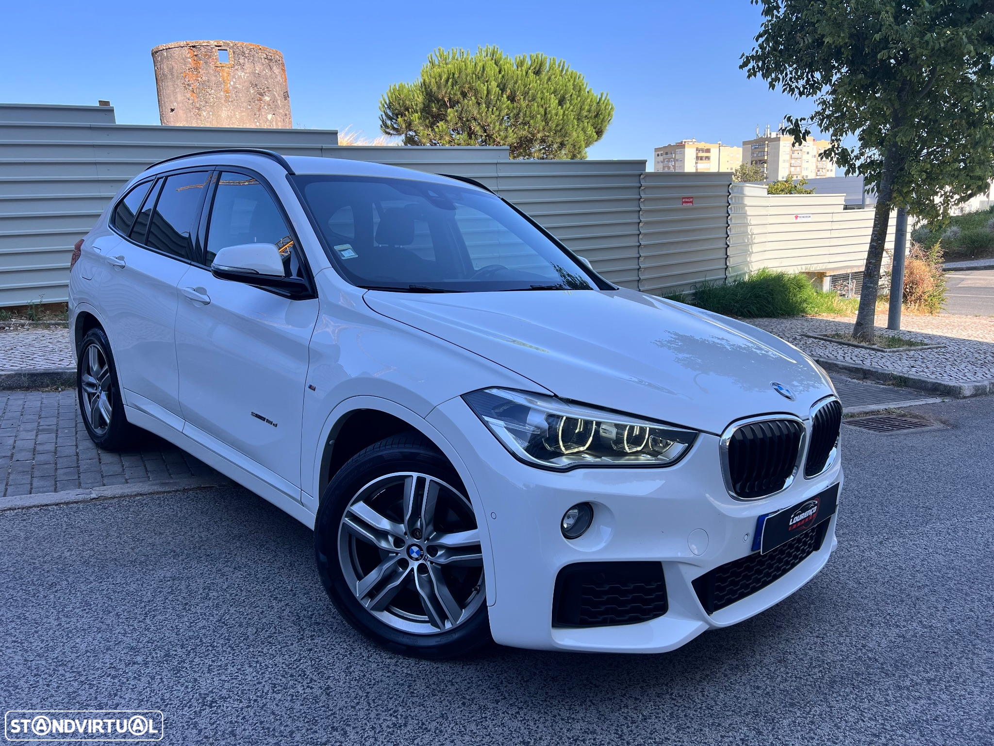BMW X1 18 d sDrive Auto Pack M - 2
